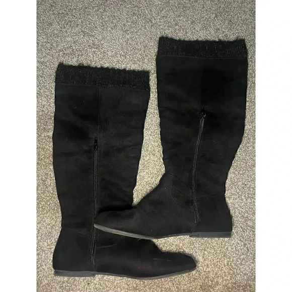 Preowned JustFab Women's Flat Boots Size 7.5 - Picture 3 of 3